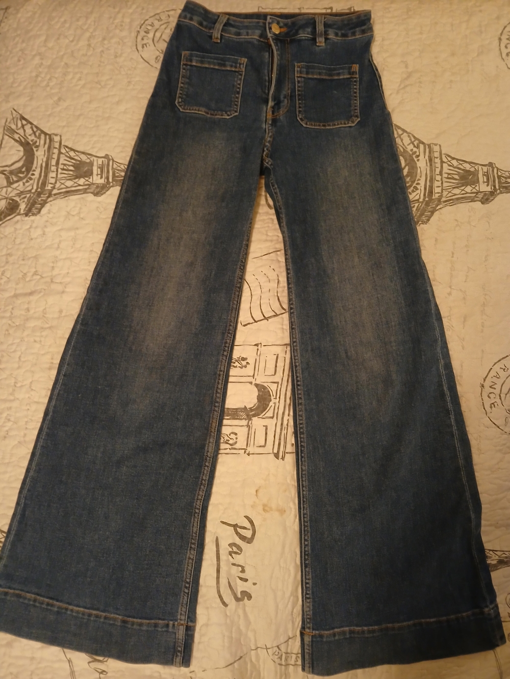 H&M Wide Leg Flared Jeans in Dark Blue Wash